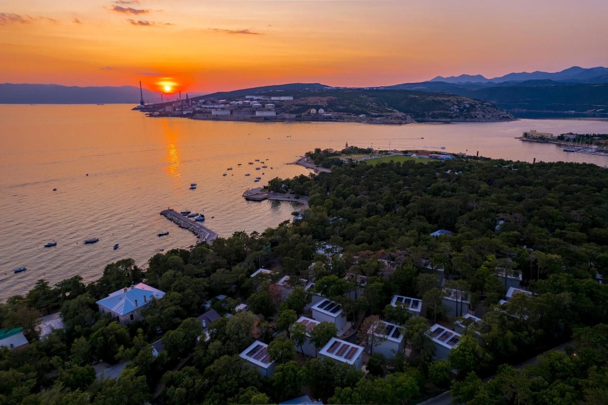 Holiday Homes Ostro Kraljevica Esterno foto